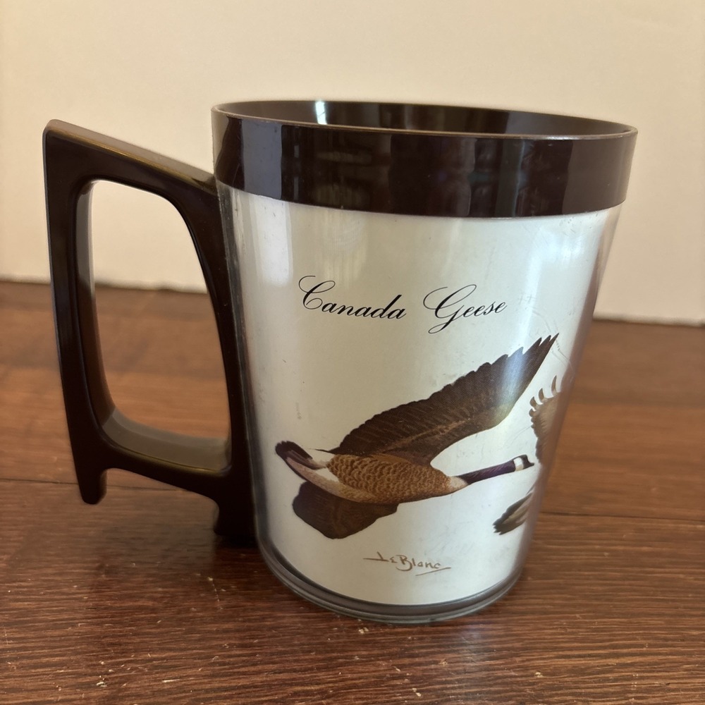 Vintage‎ Flambeau Sport Cup Mug Hunting Canada Geese In Flight